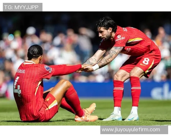 英超最新动态切尔西跃升第4名利物浦紧随其后第6名争冠形势依然严峻